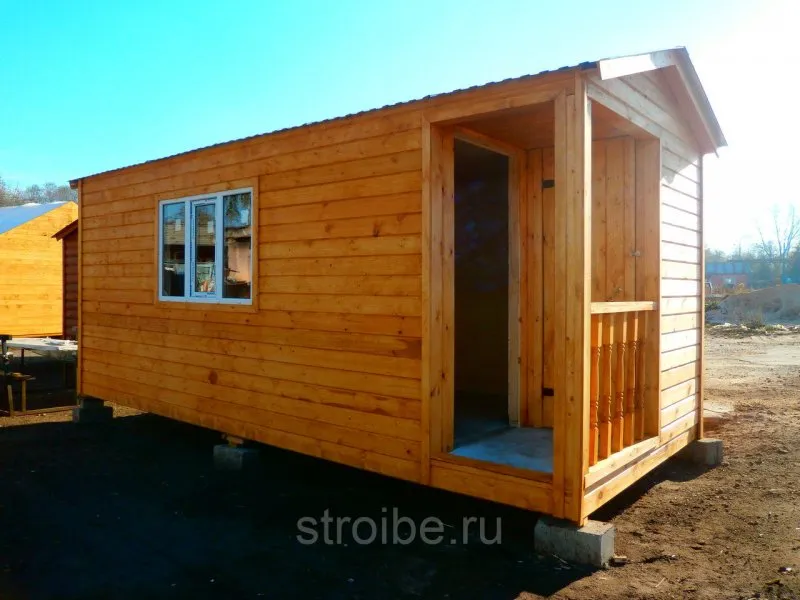 Деревянный вагончик для дачи
