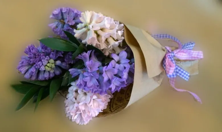 Гиацинты цветы букет