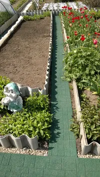 Дорожка из резиновой крошки GUMMI-рельеф (30 см) для дачи, сада, огорода.