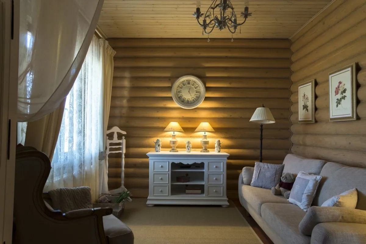 Проект спальни в деревянном доме