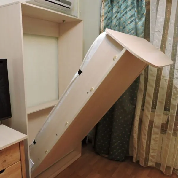 Односпальная вертикальная кровать-шкаф