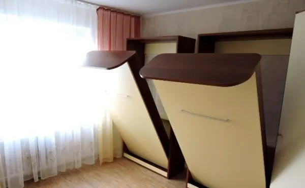 Открывание шкафа-кровати