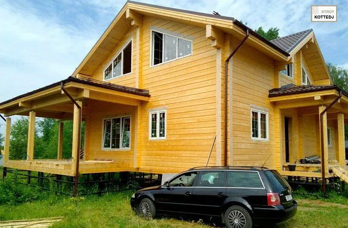 Преимущества деревянной отделки фасада из бруса
