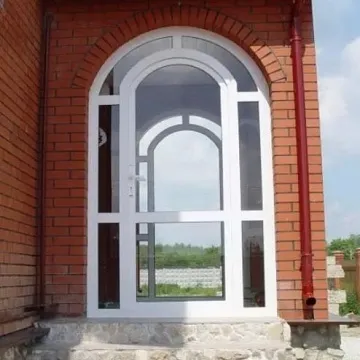 Входные пластиковые двери